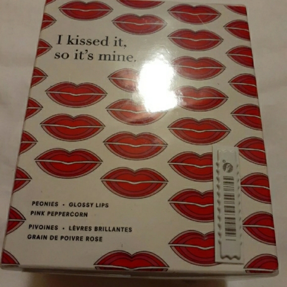 Just a kiss by Victoria secret - Picture 4 of 5